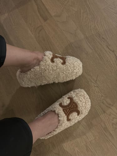 Customer photo review of SASKIA SLIPPERS