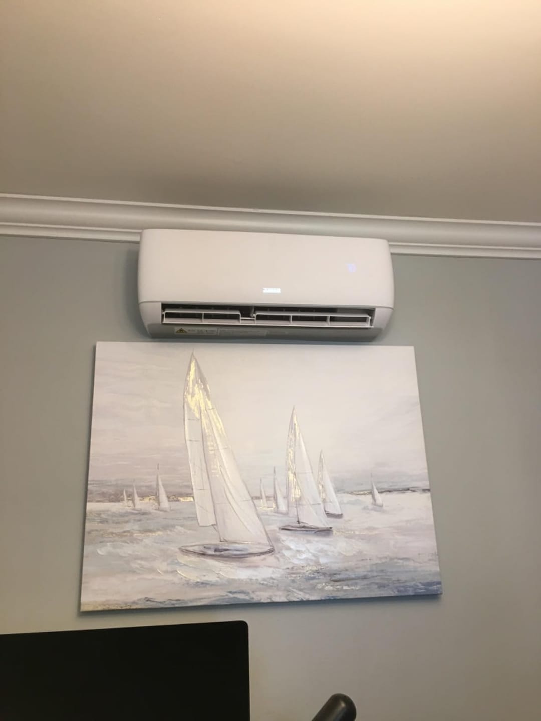Customer photo review of DELLA Motto Series 9100 BTU 20.5 SEER2 Mini Split Heat Pump AC - Up to 400 Sq.Ft.