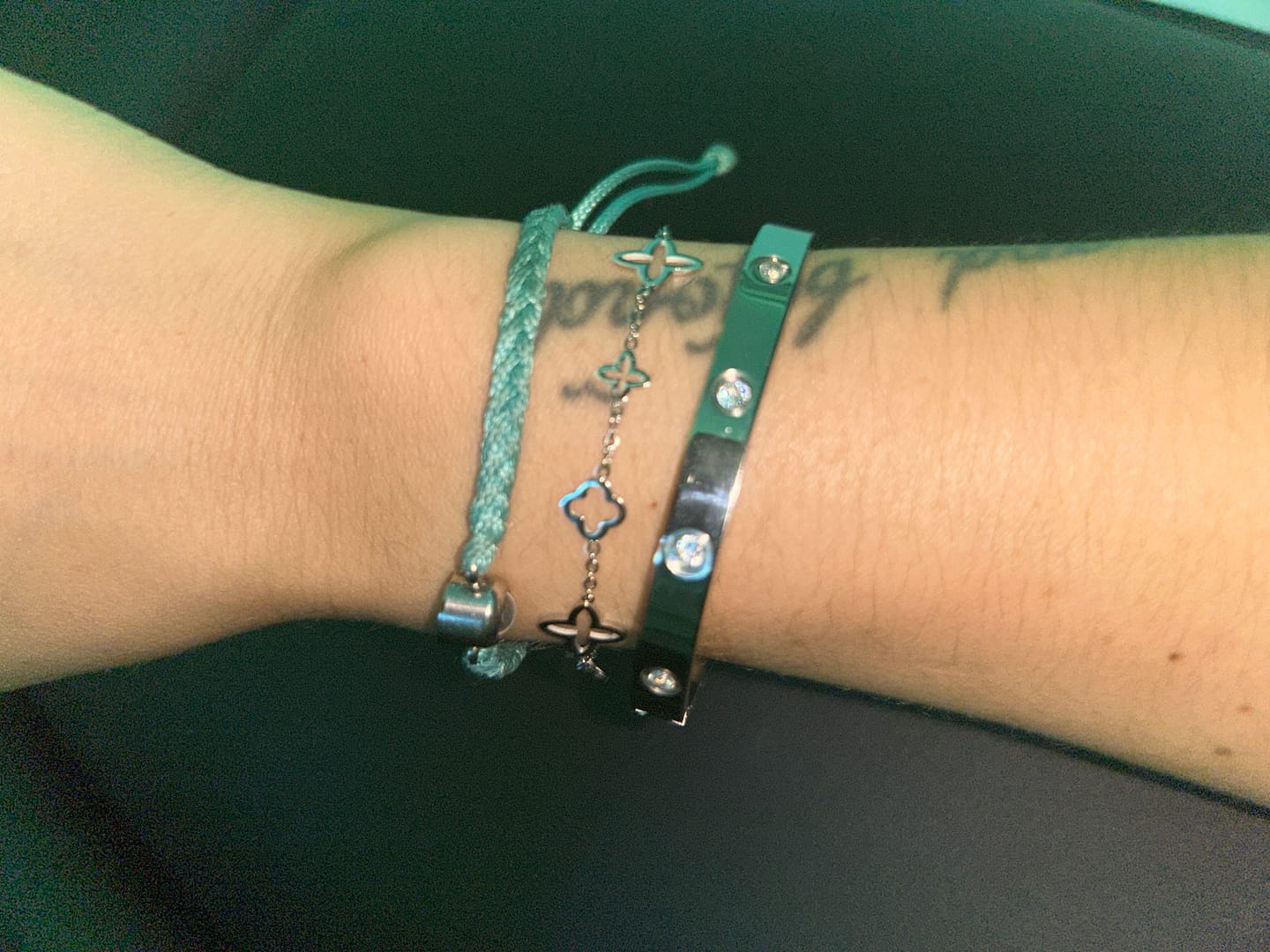 Customer photo review of Arianna Armreif | 18K vergoldet