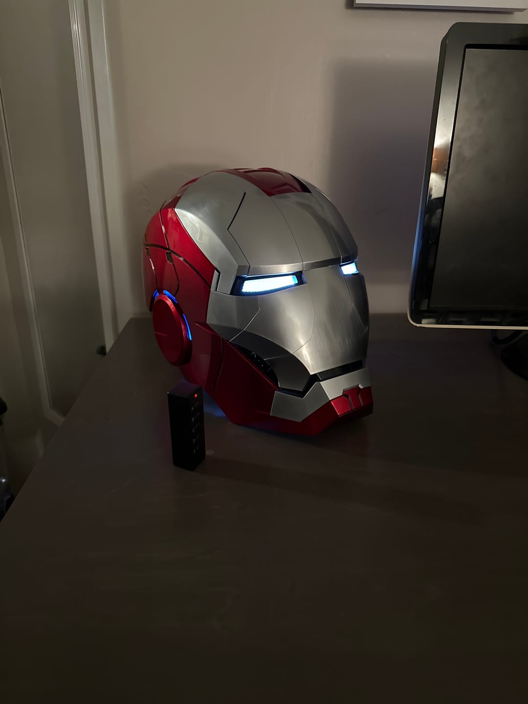 Customer photo review of Autoking Mk5 ironman helmet |  Voice Control | 4/8 Multi-piece Opening