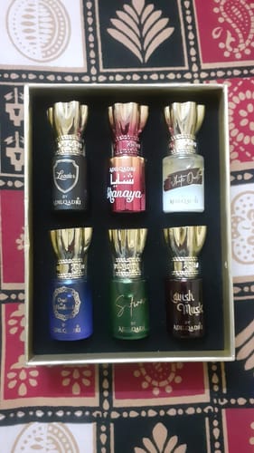 Customer photo review of Assorted Luxury Attar Perfume Gift Set (6 × 5.5Ml)