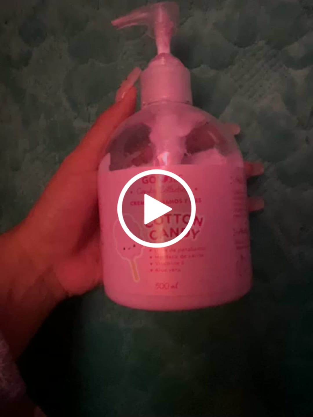 Customer video review of Crema de Manos y Pies - Pink Champane