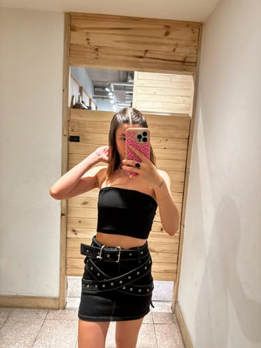 Customer photo review of Falda Cinturón Ojetillos Black