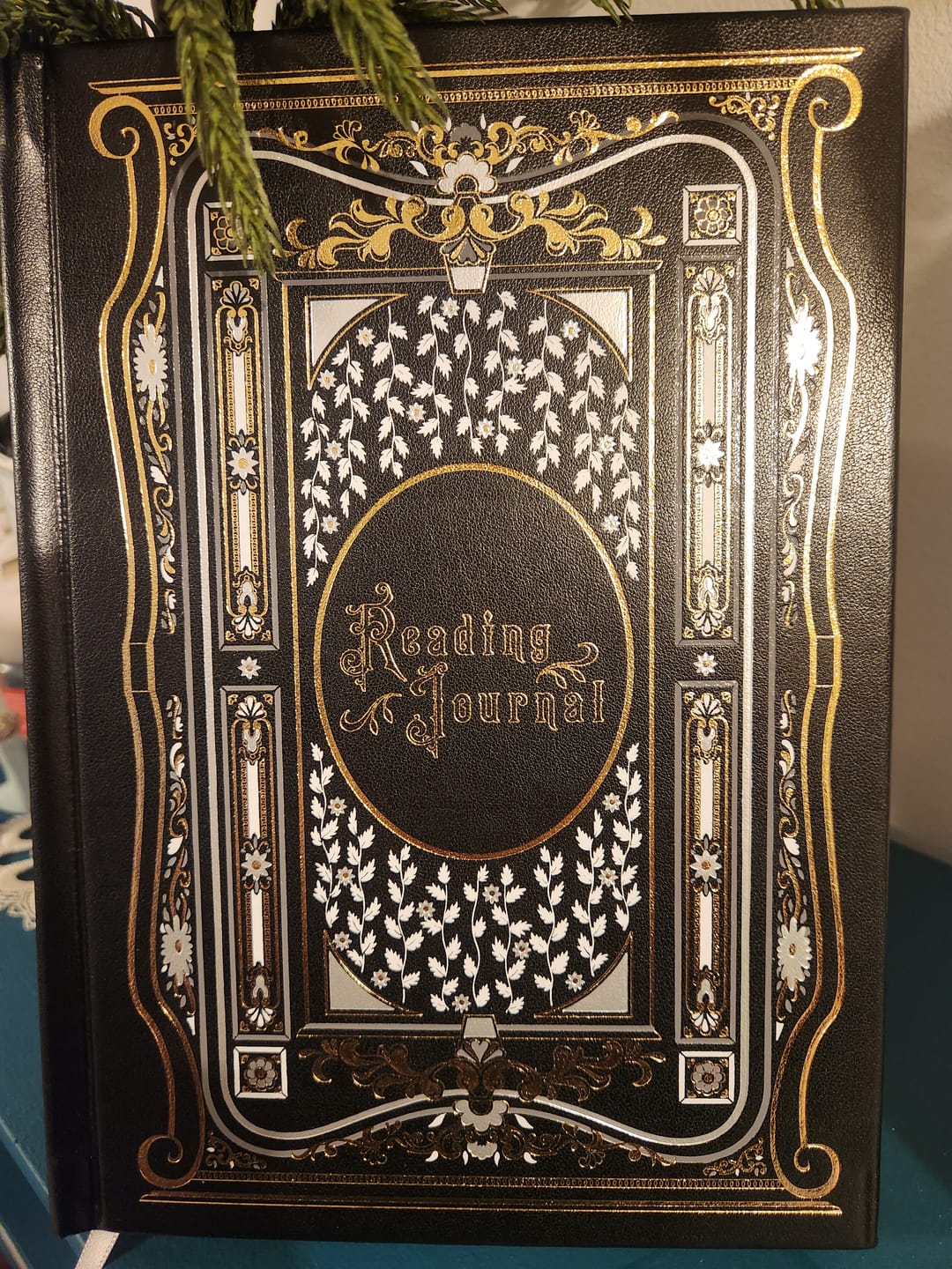 Customer photo review of The Reading Journal - Black