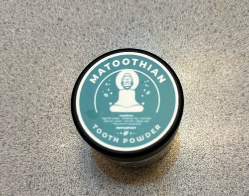 Customer photo review of Matoothian Tooth Powder