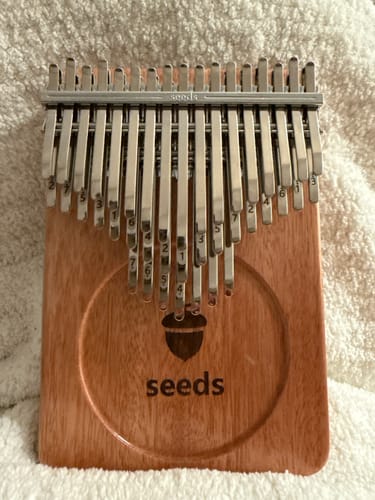 Customer photo review of Seeds 41 Keys Chromatic Kalimba 3 octaves Flat Solid Board Thumb Finger Piano