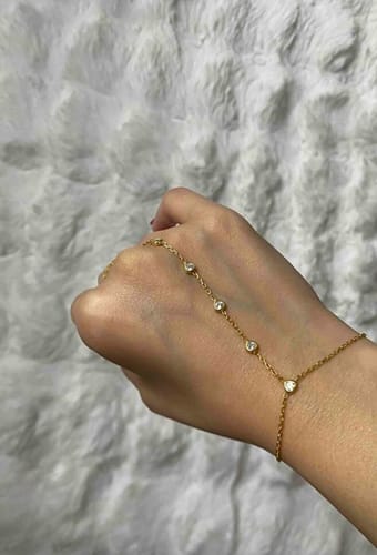 Customer photo review of Golden Hand Chain Cubic Zirconia Ring Bracelet