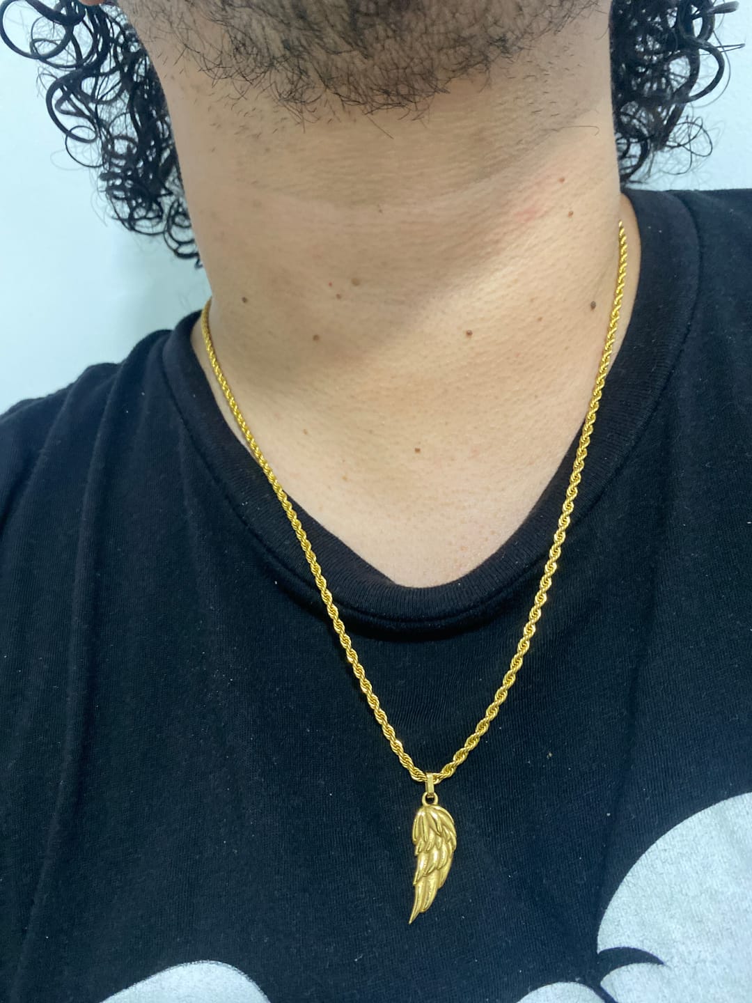 Customer photo review of Collar Hombre BRAVE Ala