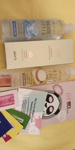 Customer photo review of Skin79 Golden Snail Intensive Cleansing Foam 125ml