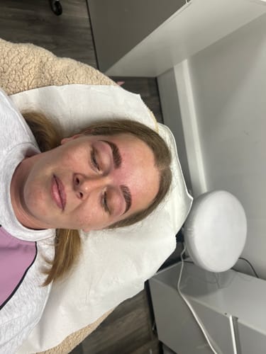 Customer photo review of (NEW) Cysteamine Brow & Lash Lamination Kit - 1,2 & 3 Steps - 3 x 15ml Tubes