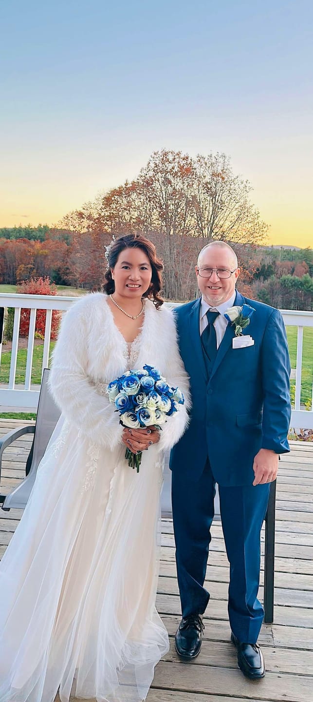 Customer photo review of Blue & White Roses