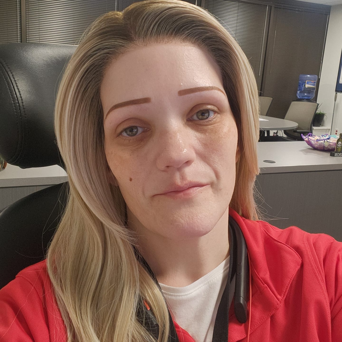 Customer photo review of TOTAL TRANSFORMATION - Paparazzi Blonde