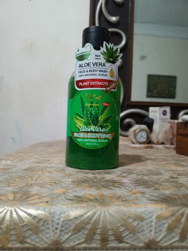 Customer photo review of Pretty Cowry Aloe Vera  Face & Body Wash 300ml