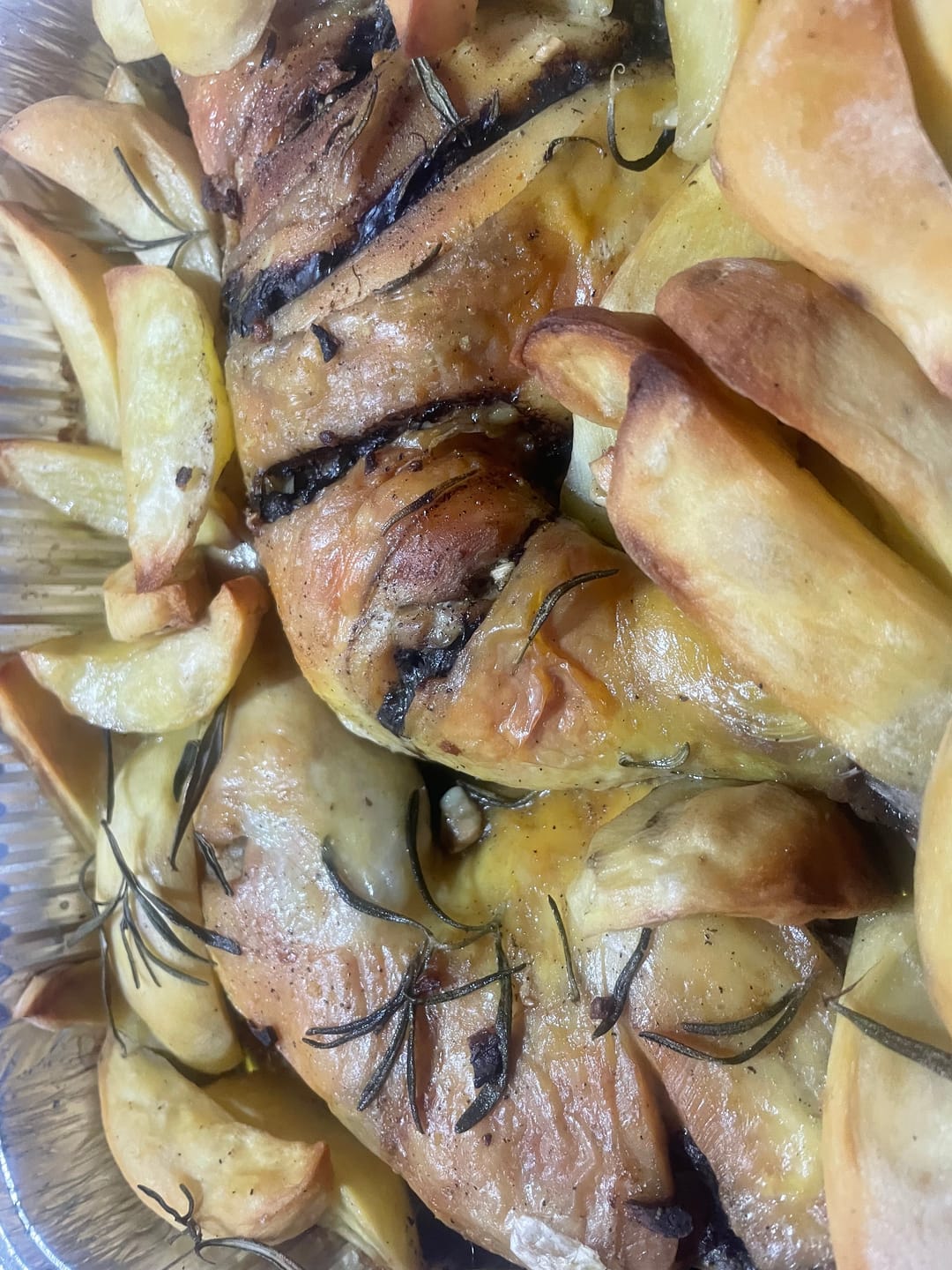 Customer photo review of Box pollo 3 Kg - 1 Kg Cosce, 1 Kg di Petto e 1 Kg di Ali Naturale