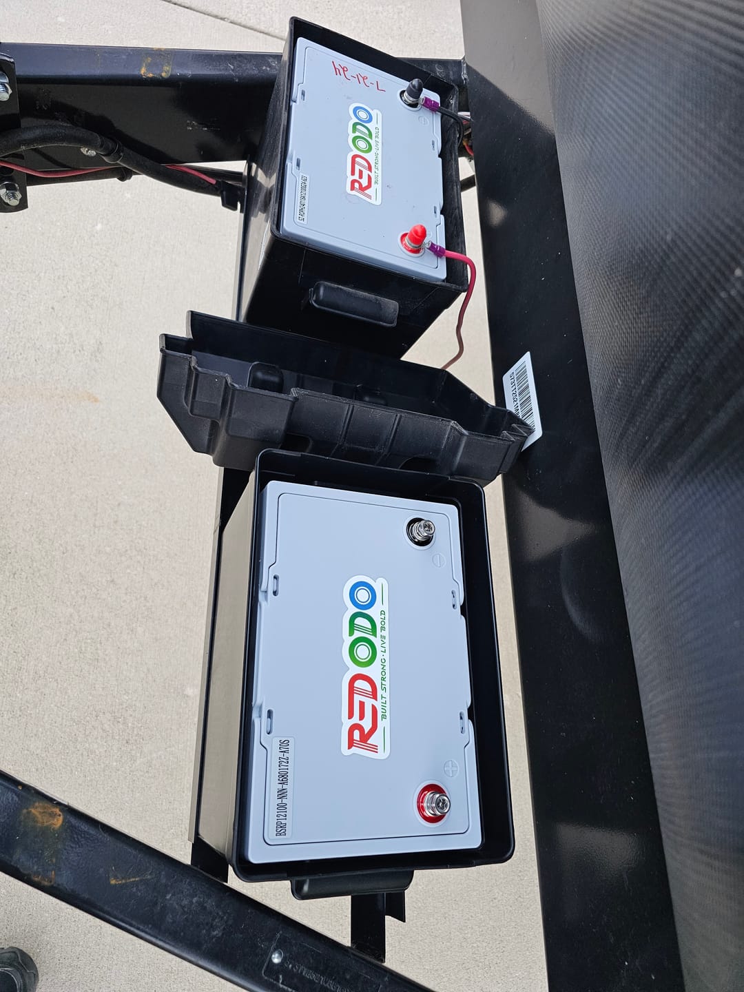 Customer photo review of 【48-Hour Flash Sale】Redodo 12V 100Ah Group 24 LiFePO4 Deep Cycle Battery