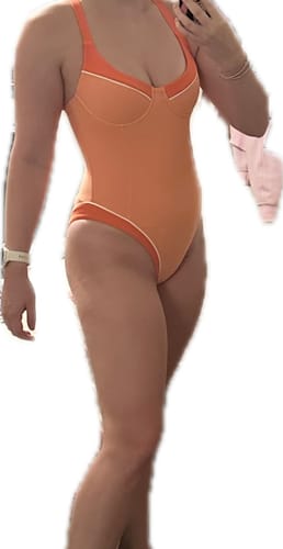 Customer photo review of MYSTERY-BAG 5 Luxury Swimwear Pieces