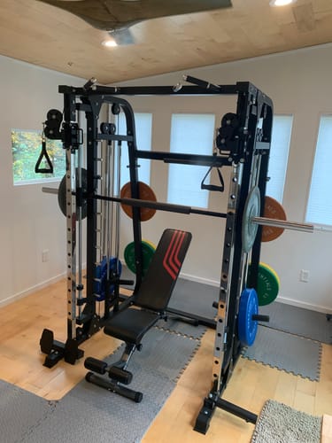 Customer photo review of MAJOR FITNESS All-In-One Home Gym Smith Machine Spirit B2