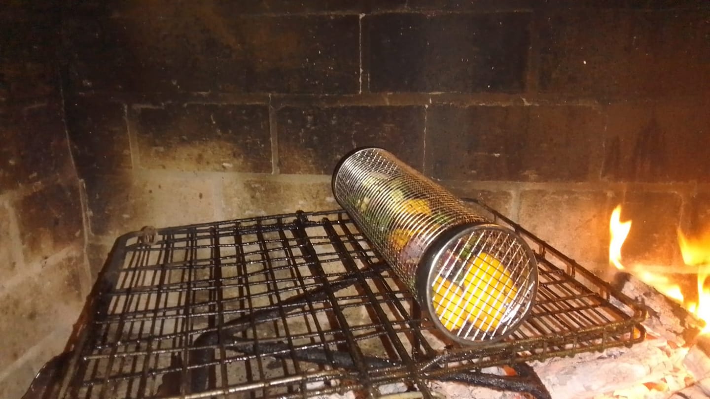 Customer photo review of Rolling Braai Basket