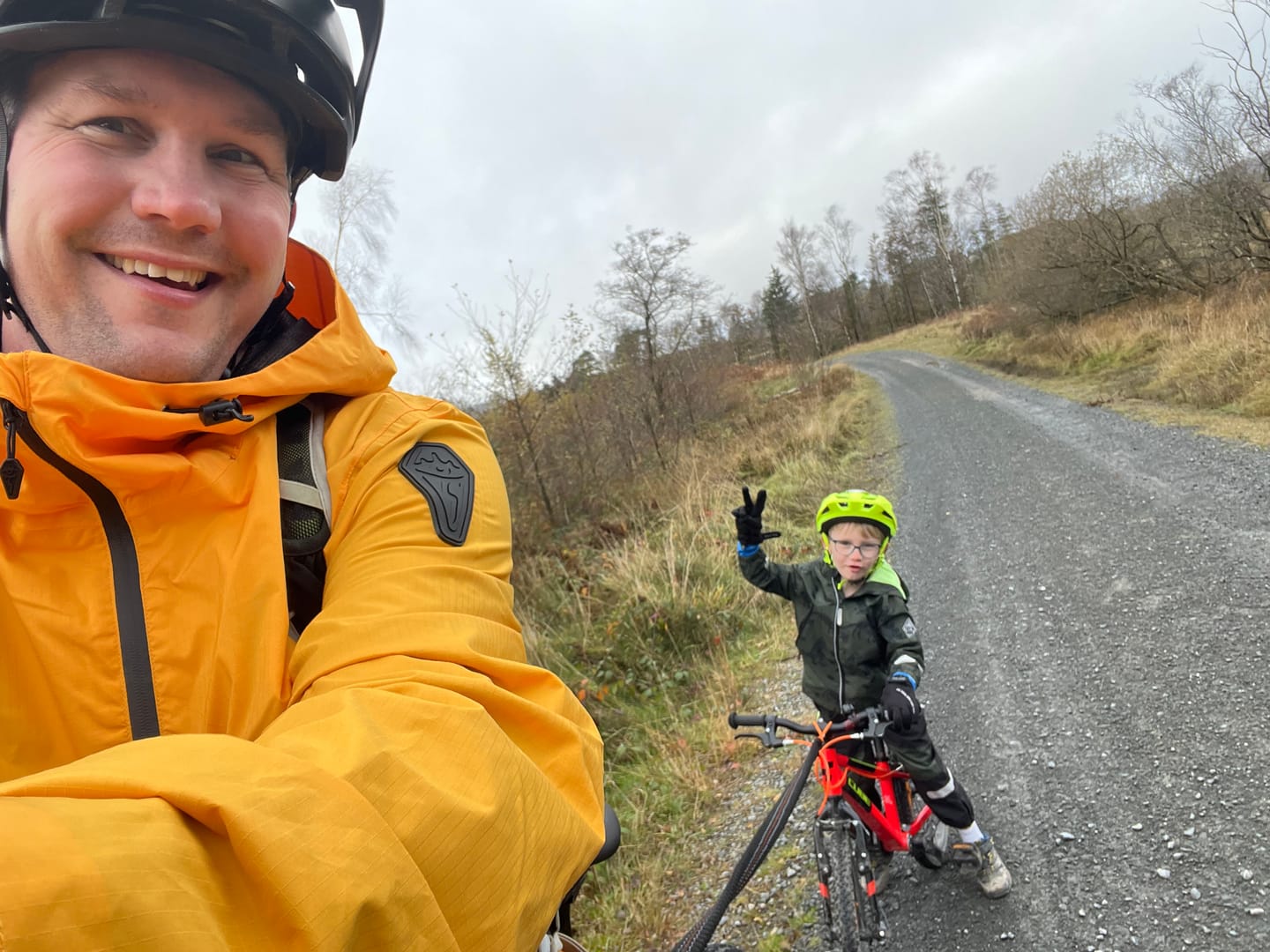 Customer photo review of Ripknot™ | Waterproof Anorak | Radiation Yella