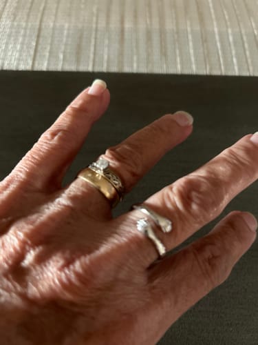 Customer photo review of Hug From Heaven Ring