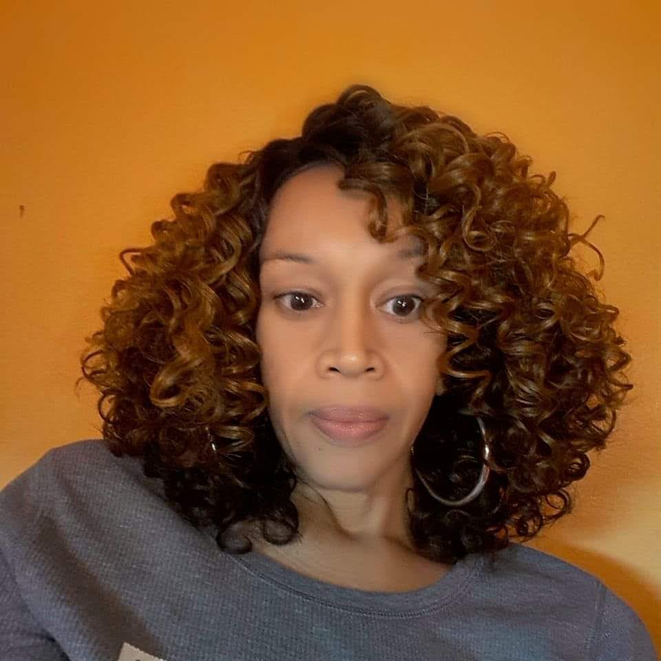 Customer photo review of Vanessa Top Super C Side Synthetic Lace Part Wig - DEKEE