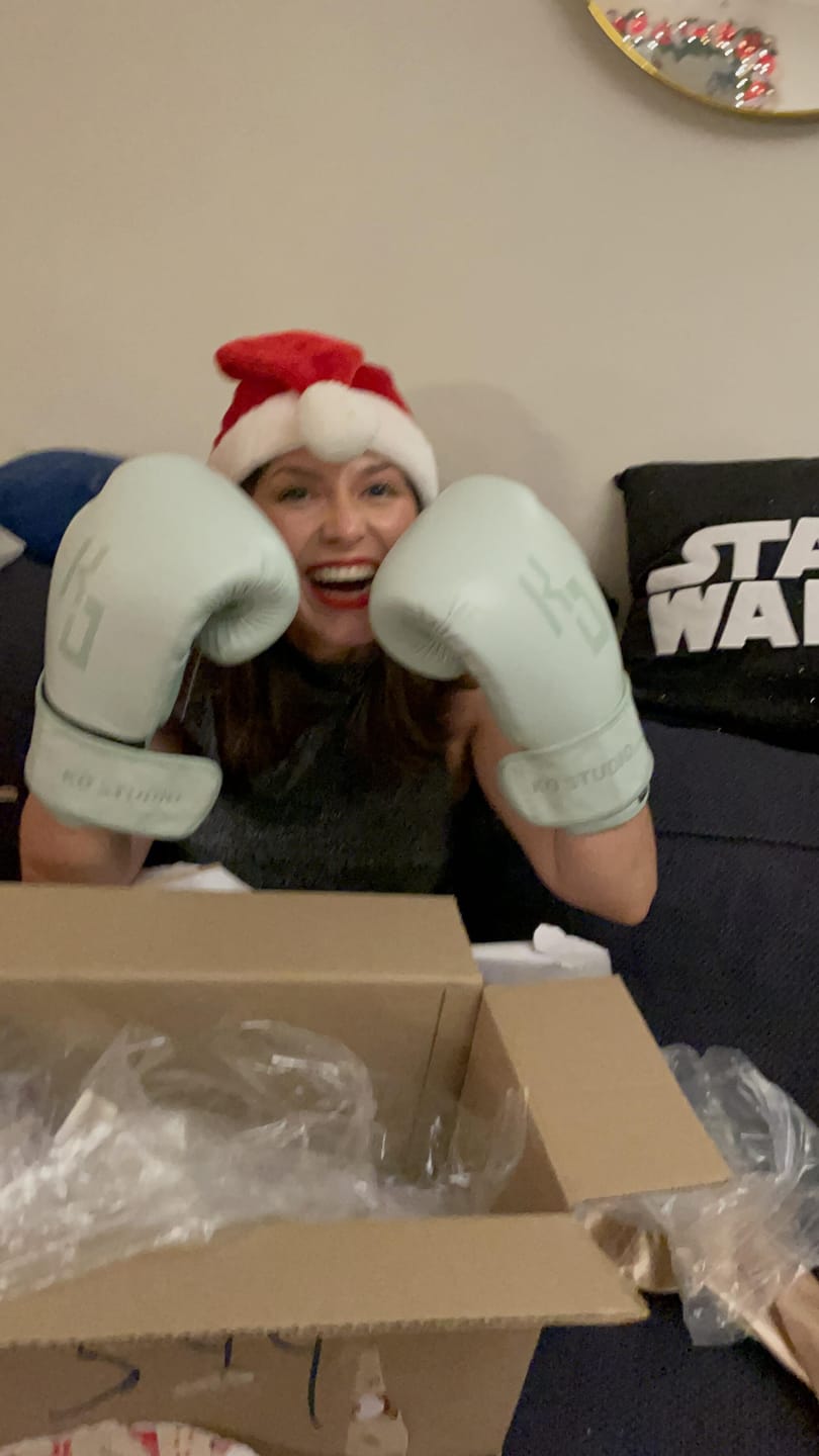 Customer photo review of Classic Midori Boxing Gloves