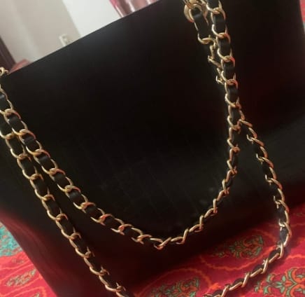 Customer photo review of Black New Wave Tote Bag ( Pre-order )