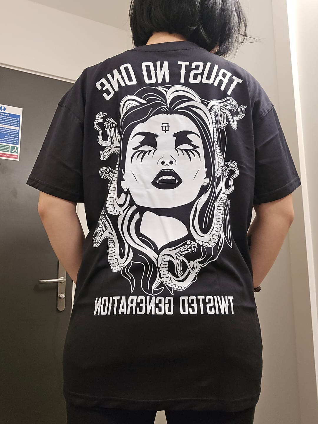 Customer photo review of Medusa Oversized T-shirt