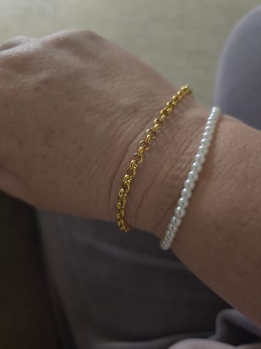 Customer photo review of The Sofia Bracelet