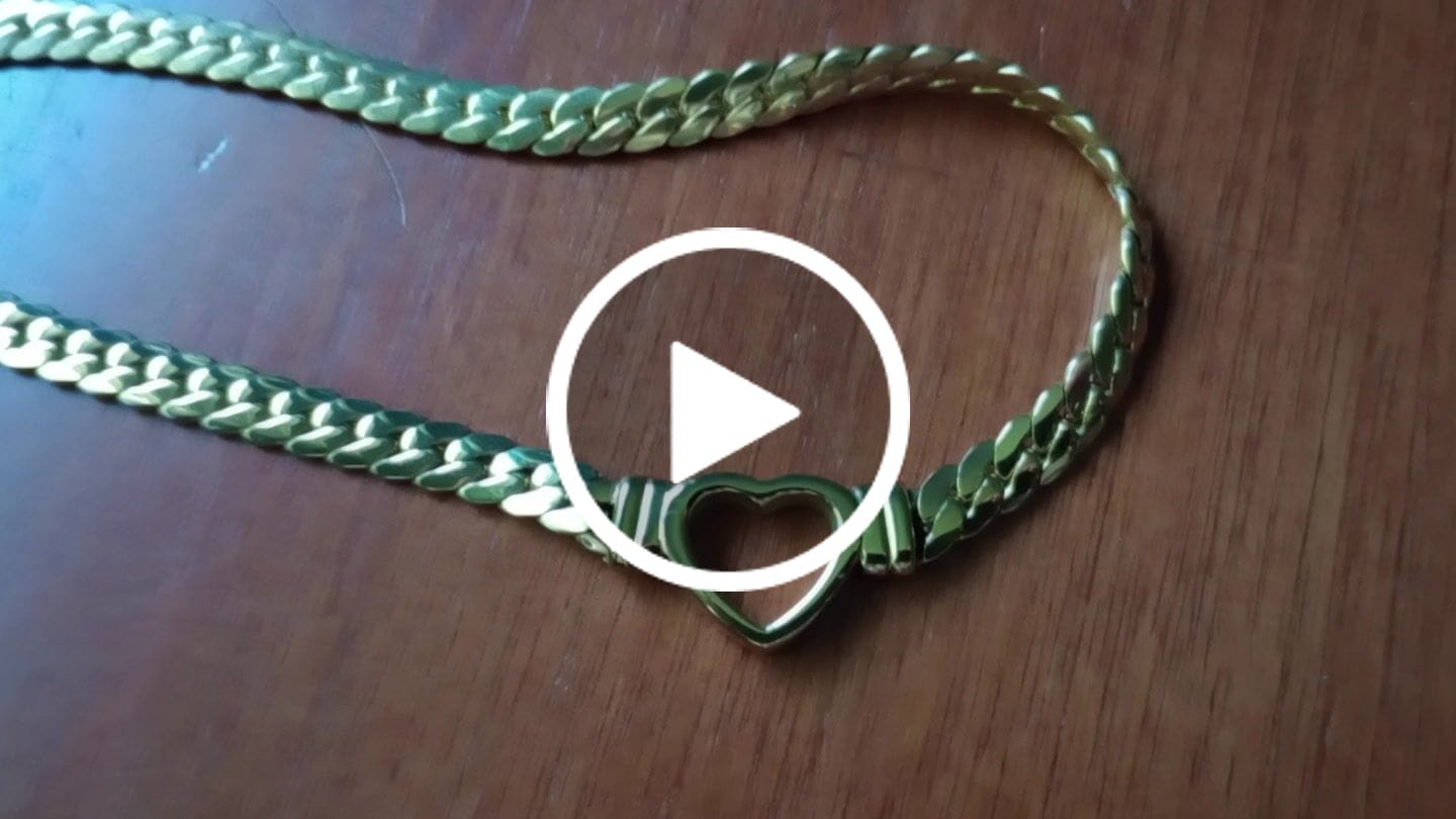 Customer video review of Colar Gargantilha Coração Minimalista Banhado em Ouro 18K