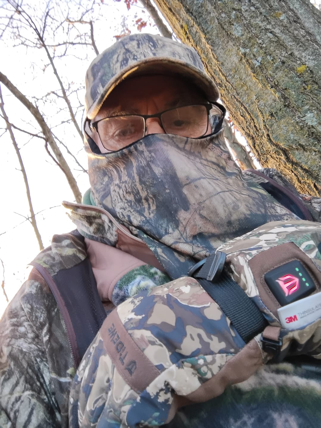 Customer photo review of Heated Insulated Hunting Gloves
