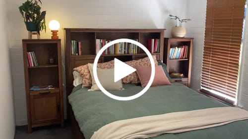 Customer video review of Siren Lamp | Blood Orange