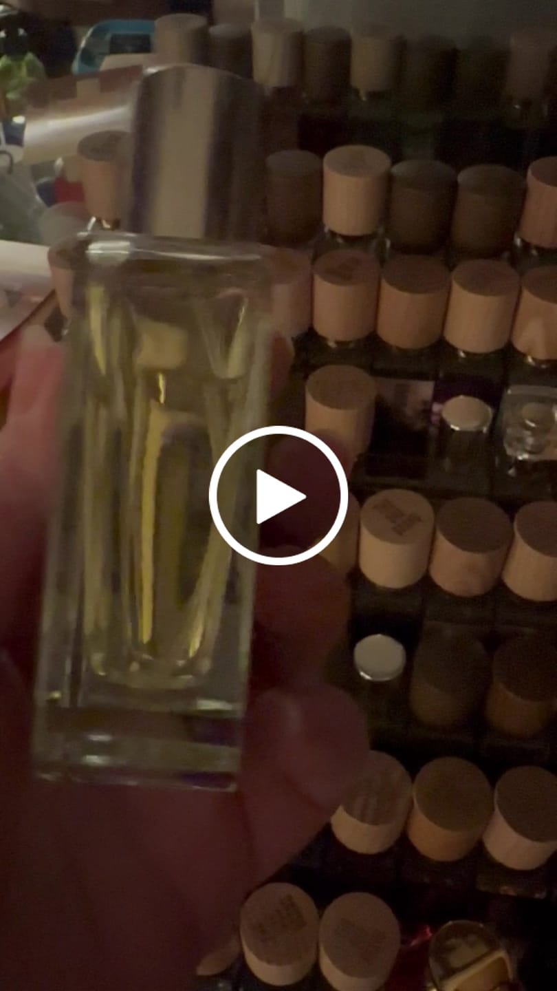 Customer video review of Lady in Pink