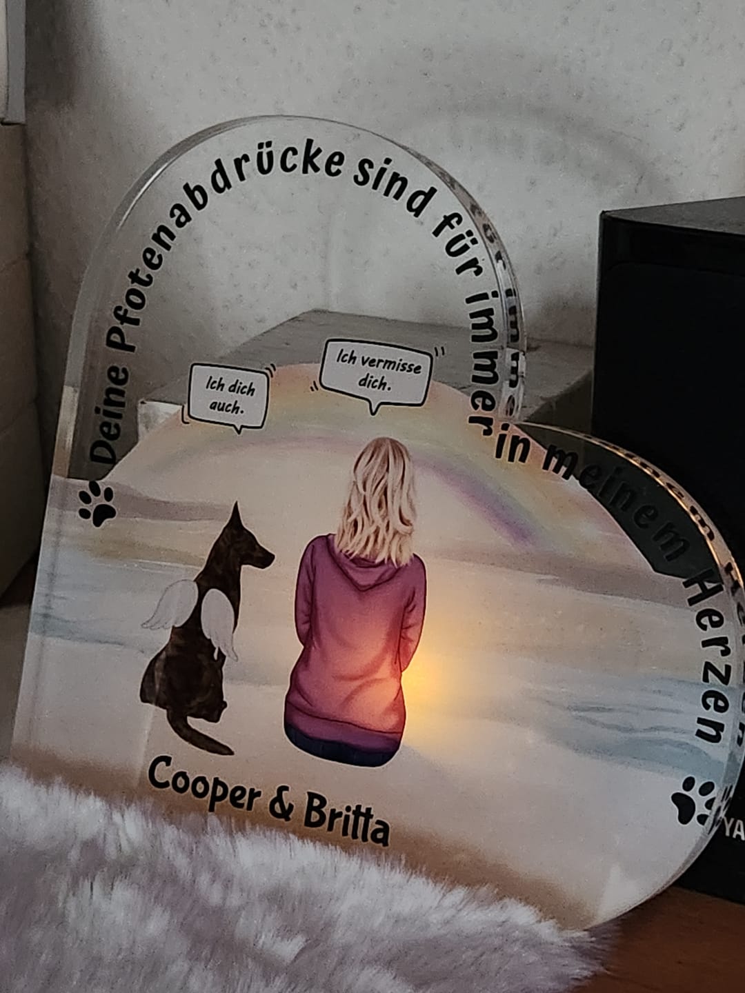 Customer photo review of Pfotenabdrücke im Herzen - Individuelles Glasherz