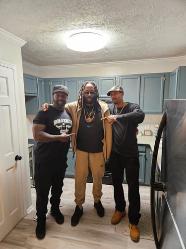 Customer photo review of Gym Clothing | Iron Addicts Brands Tee Shirt