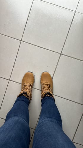 Customer photo review of Bota Perkson Women