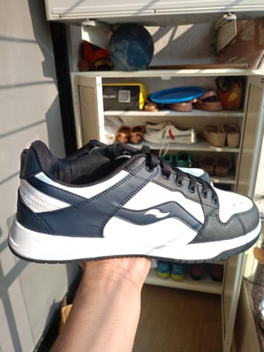 Customer photo review of TOBY Hale Navy Men's casual sneaker
