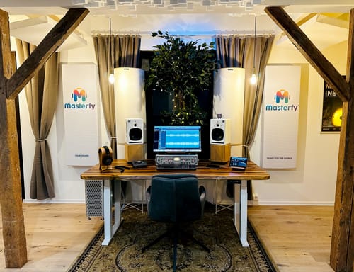 Customer photo review of TITAN