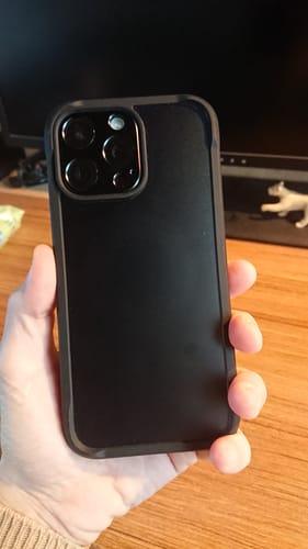 Customer photo review of NOMAD Rugged Case for iPhone 16 Pro Max 6.9" (2024)