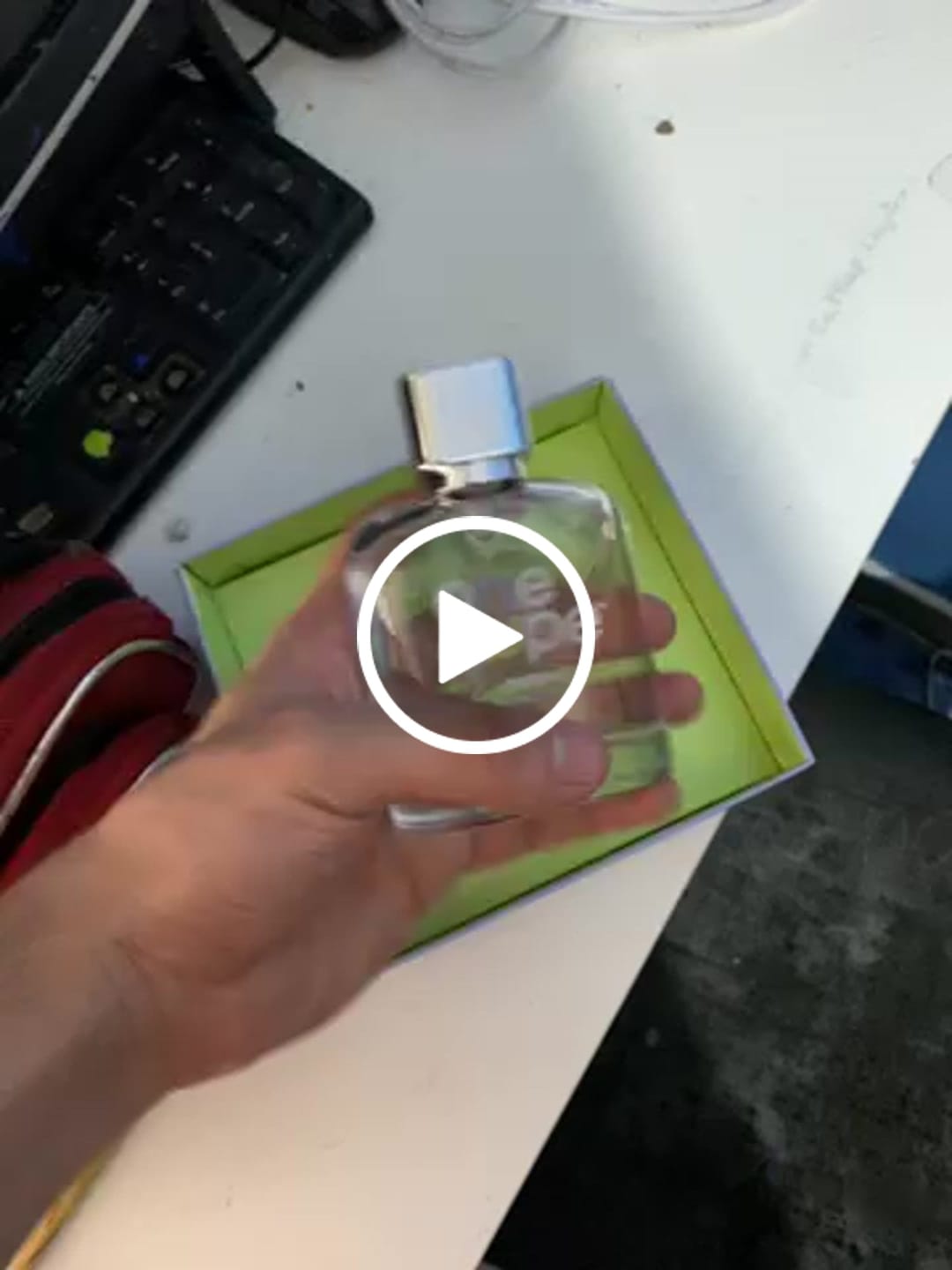 Customer video review of Perfume inspirado en Santal 33 Le Labo