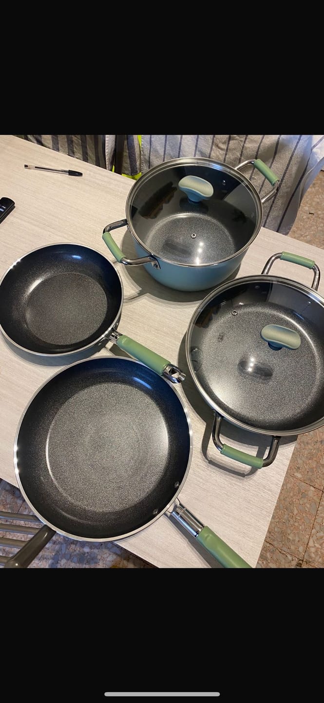 Customer photo review of Batteria "NAIROBI" - 6 Pezzi