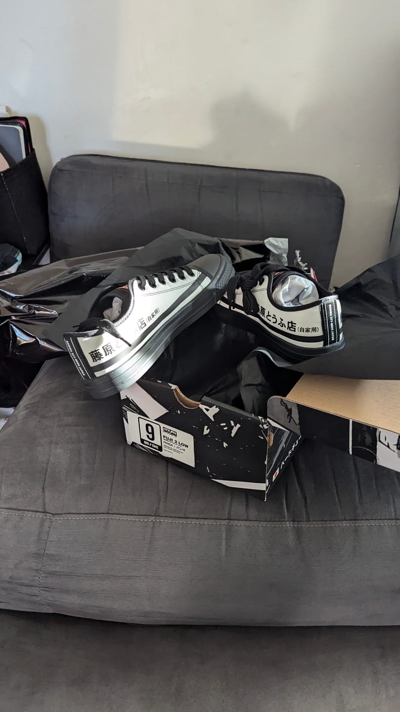 Customer photo review of HTXJPN Fuji2 Low Top Sneakers