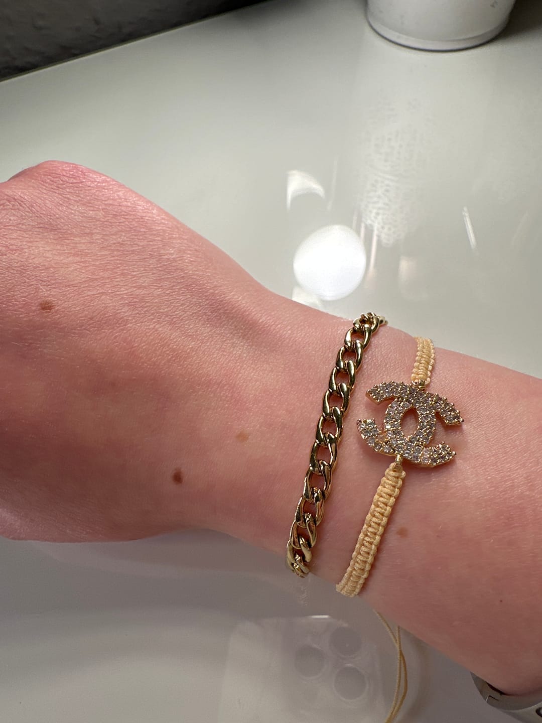 Customer photo review of Plain Armband | 18K vergoldet