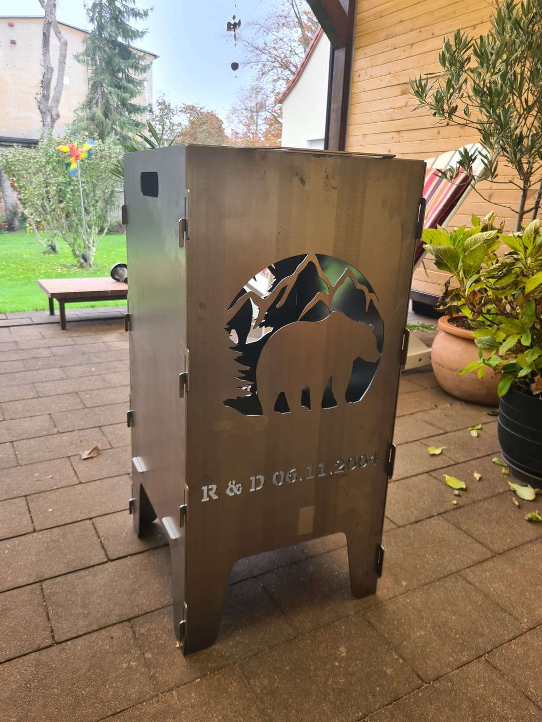 Customer photo review of Feuertonne Bär aus edlem Stahl