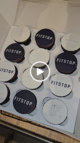 Customer video review of 12 x 6.35 cm Round Standard Cookie Edible Icing Images