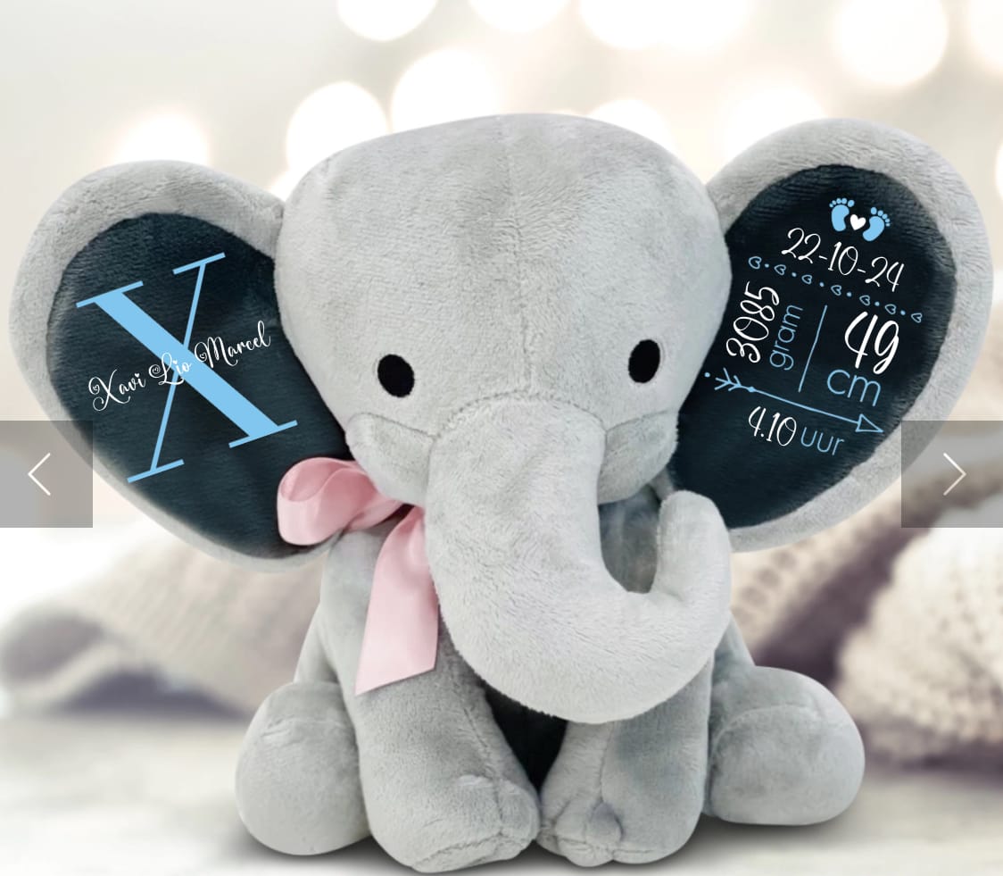 Customer photo review of Knuffelolifant - Baby-Knuffel