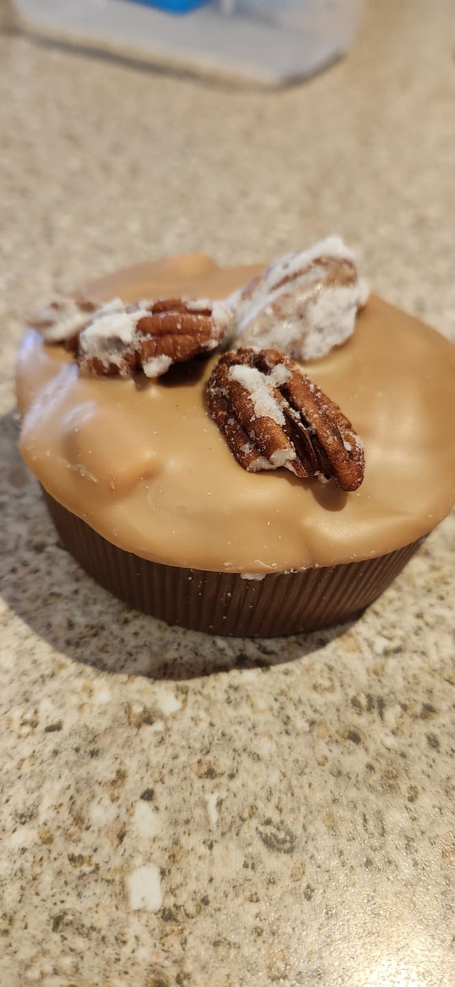 Customer photo review of LIMITED EDITION Pecan Paradise Pie