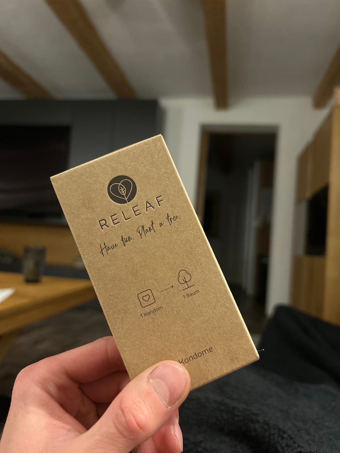 Customer photo review of Releaf | Baumpflanzende Kondome