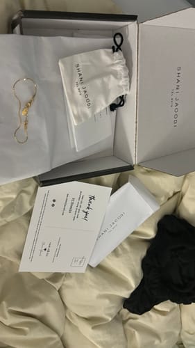 Customer photo review of Lee Bracelet