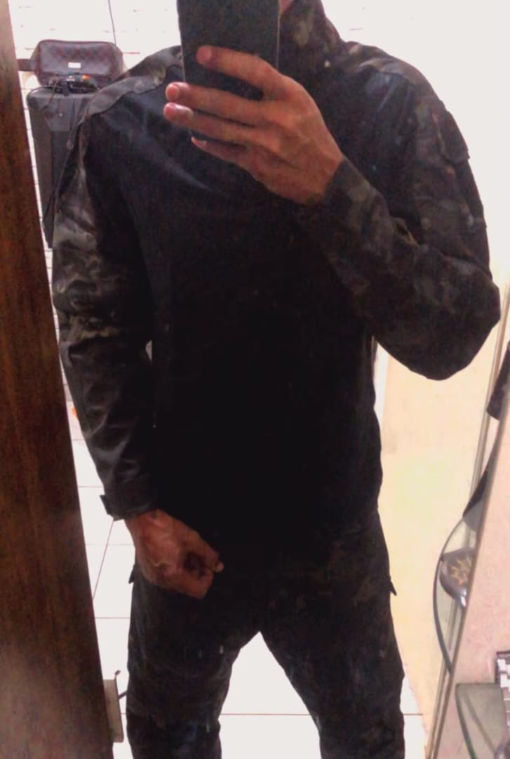 Customer photo review of Zweiteiliges Herren Militär Outfit – Logan